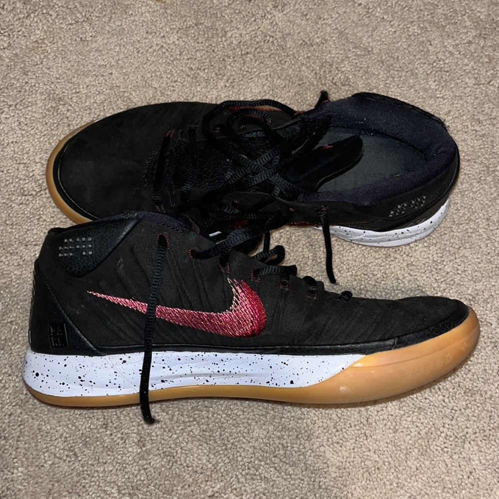 Nike Kobe Basketball Shoes